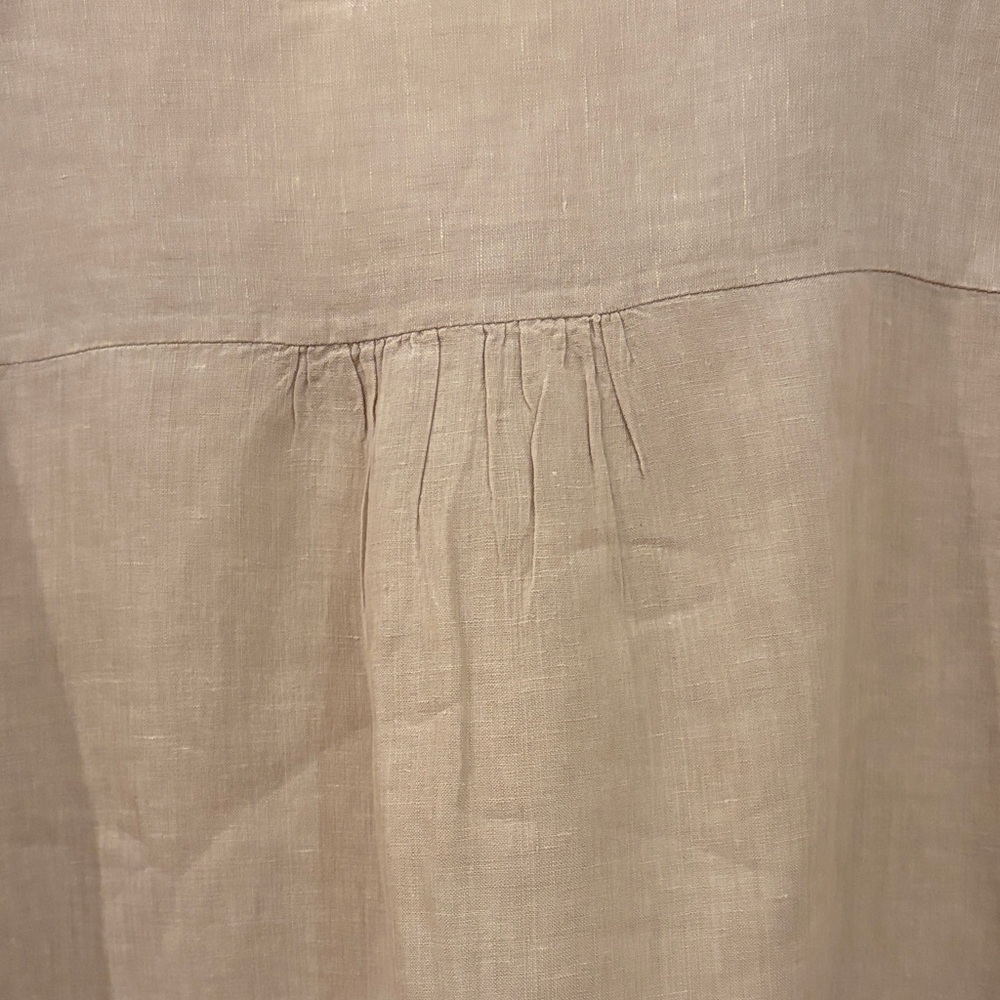 Women's Poetry Linen Button-Up Blouse - Picture 10 of 11